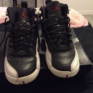 Air Jordan retro 12s