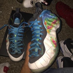 Weather man foams