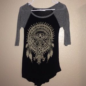 Black and grey baseball style top