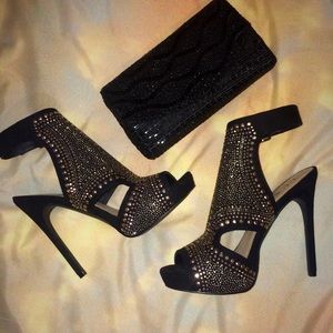 JustFab Luxe gold& silver studded heels