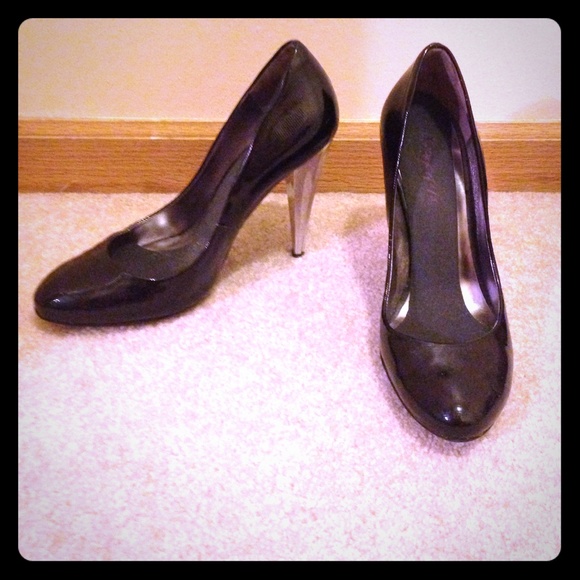 Marciano black patent leather heels