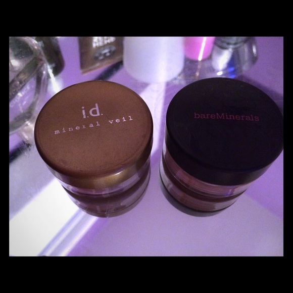 BAREMINERALS! tinted & non tint mineral veil - Picture 1 of 3