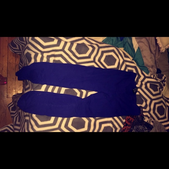 blue leggings