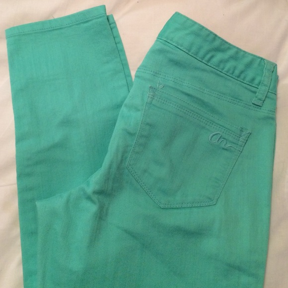 Turquoise Jeans - Picture 3 of 4