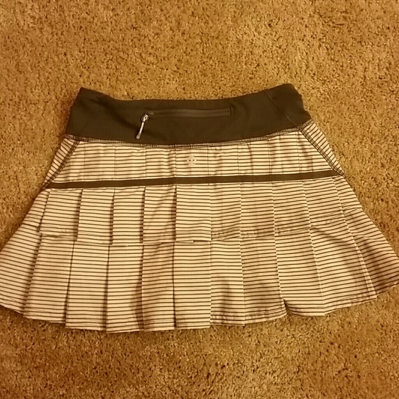 Lululemon Pace Setter Skirt