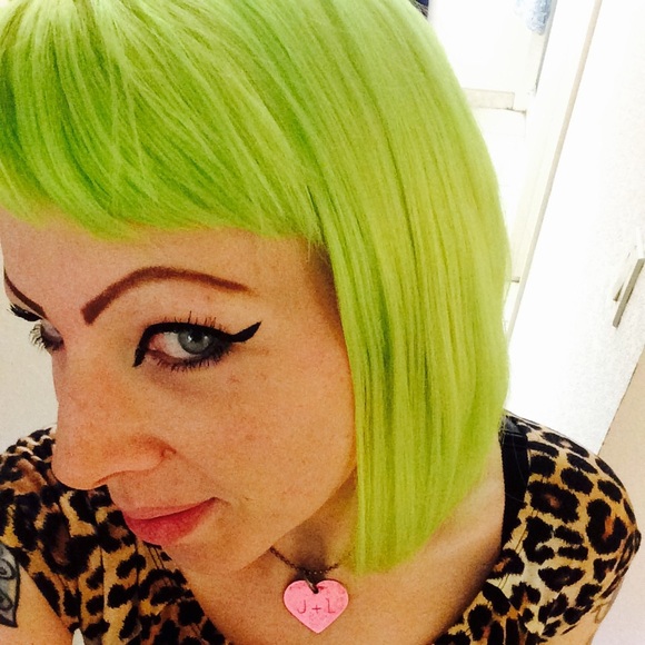 Meet Your Posher GL4uri3 🤘🏻☠️💋 - Picture 6 of 8