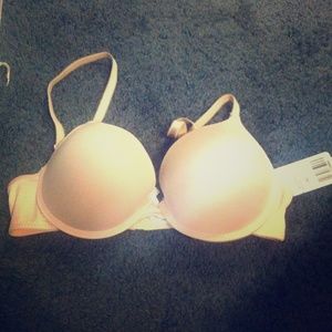 BNWT nude forever21 bra