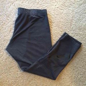 Nike Cropped Leggings