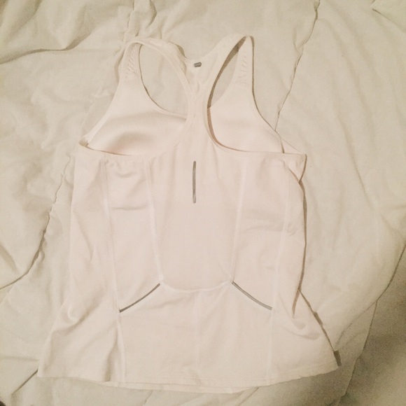 Nike ▪️Dry Fit Sports Tank - Picture 2 of 2