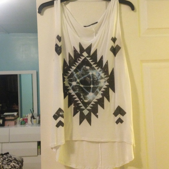 White foreign exchange top