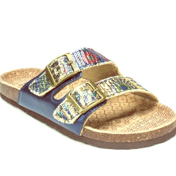 Duo strapped sandal