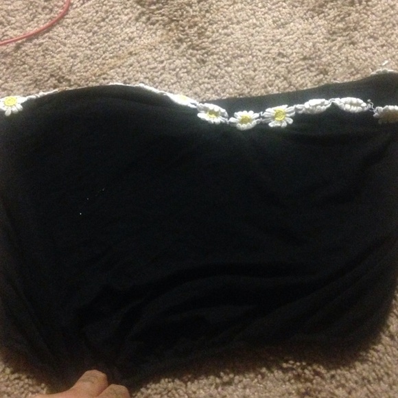 Daisy tube crop top