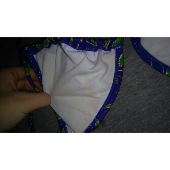 💥SALE💥Purple swim top - Picture 2 of 3