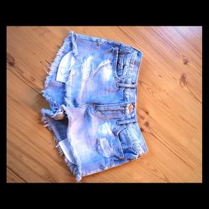 High Waisted Hollister Shorts.