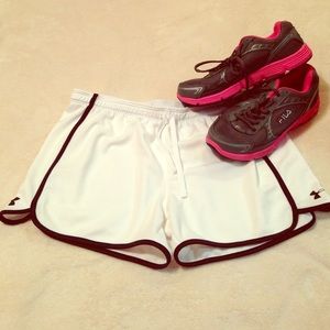 White Underarmour shorts! Size L (shoes NFS)
