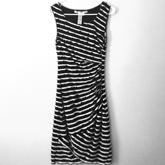 Fitted B&W striped dress