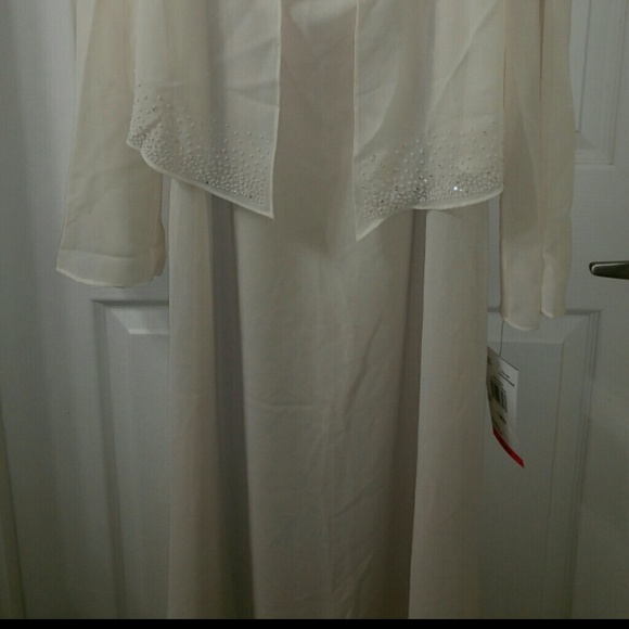 Ivory Maxi-dress with Jacket - Picture 2 of 4