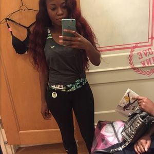 #VSPINK tank top💚🍃