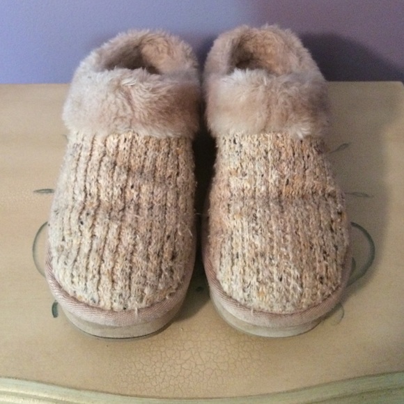 Skechers Shoes - fuzzy shoes!