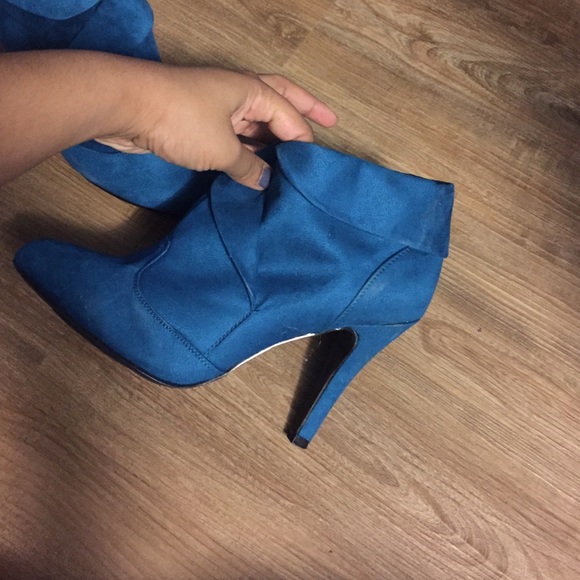 Blue booties - Picture 4 of 4
