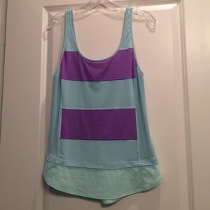 lululemon athletica tank size 6