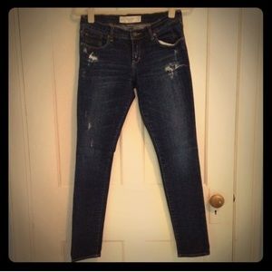 Abercrombie & Fitch dark wash skinny jeans size 4s