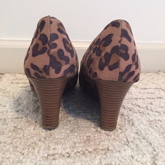 Leopard Print Wedges - Picture 3 of 4