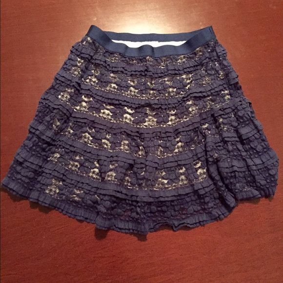 Max Edition Navy Blue Lace Skirt sz Medium
