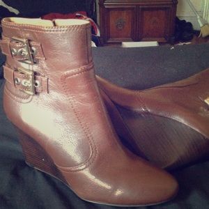 Nine West Hebert brown bootie