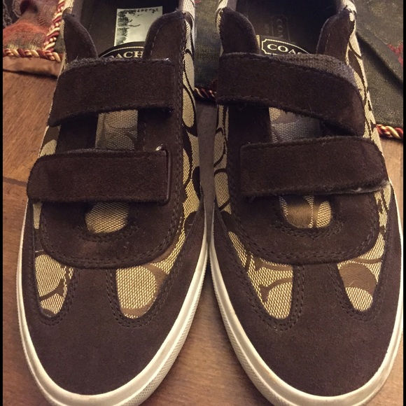 Coach tennis shoes sneakers brown