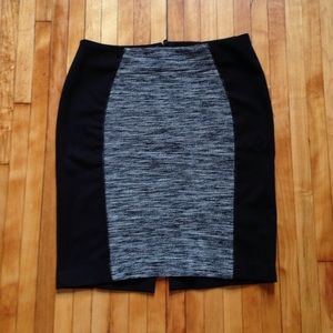 H&M Black and White Tweed Panel Pencil Skirt H&M Black and White Tweed Panel Pencil Skirt