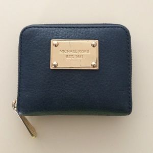 AUTHENTIC michael kors wallet