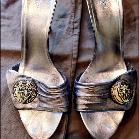 AUTHENTIC GUCCI HYSTERIA HEELS SIZE 38