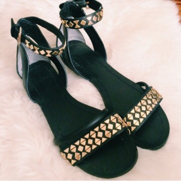 Boutique 9 Shoes - *Last Chance* Boutique 9 sandals