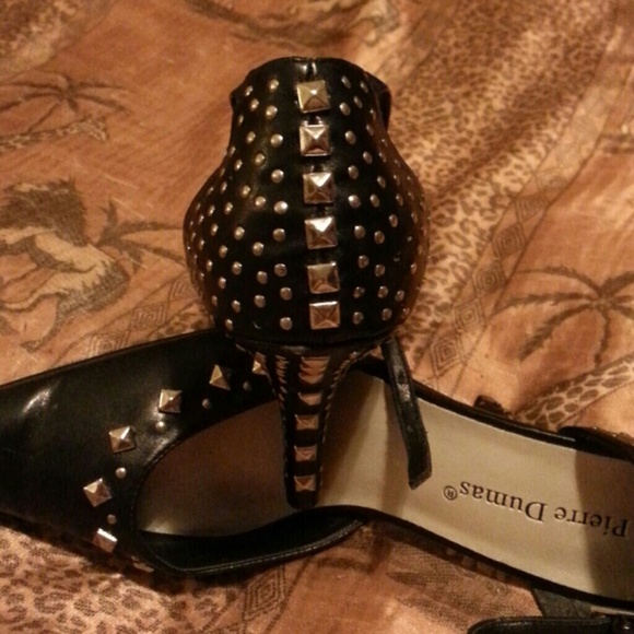 Shoes - Picture 2 of 2
