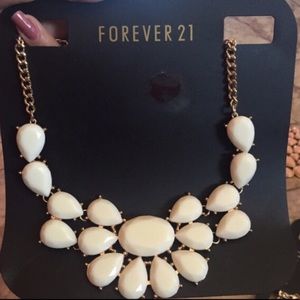 Forever 21 necklace
