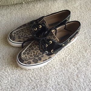Sperry topsider cheetah print