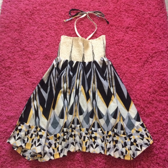 NWOT fun halter top - Picture 1 of 1
