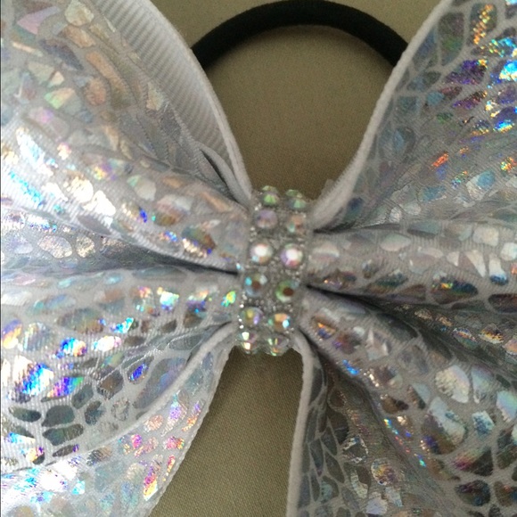 Cheer bow - Picture 4 of 4