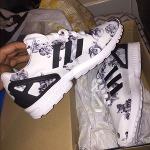 ❗️SOLD ON MERCARÏ❗️Brand New Floral Adidas Flux