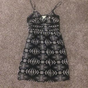 Women's black and white dress