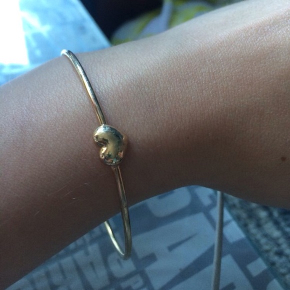 Heart Bangle❌SOLD❌ - Picture 2 of 4