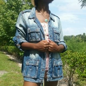 GUESS LA Light Safari Denim Shirt Jacket Large