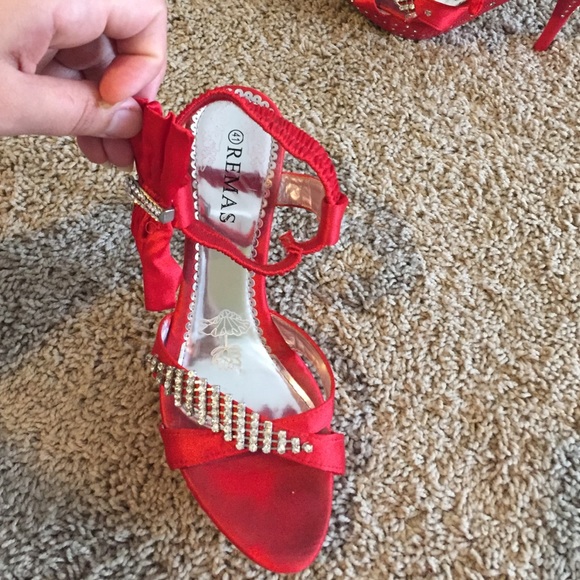 Sandle - Picture 4 of 4