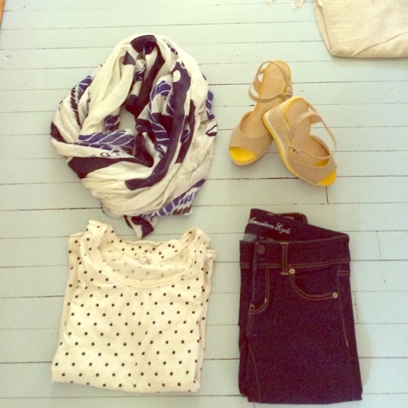 New American Eagle skinny jeans size 4