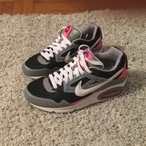 Nike air almost brand new!!