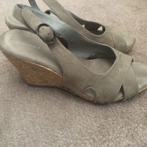Brown suede wedges with 4 inch heel