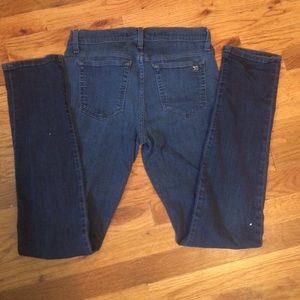 Joe's jeans slim leg jegging! Stretch Jean