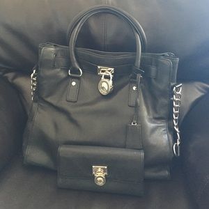 Michael kors black Hamilton & matching wallet