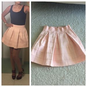 🎉Host pick🎉 Cute pink skirt Size:M 👗👠🎀😍